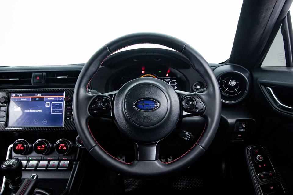 SUBARU BRZ 2.4 RWD 6MT 237 2023  7