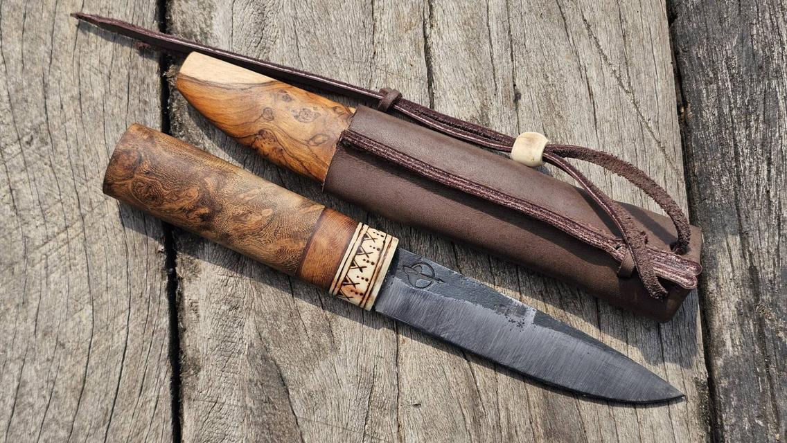 มีดและรูปปั้นสลักและของเก่า รูปที่ 4