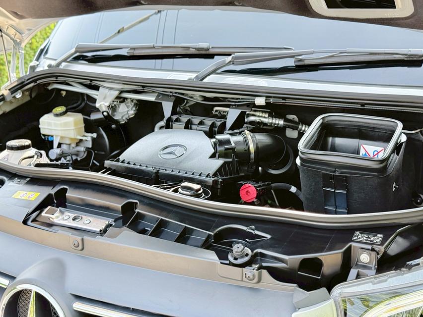Toyota Land Cruiser LC300 GR Sport ปี 2022 รูปที่ 14