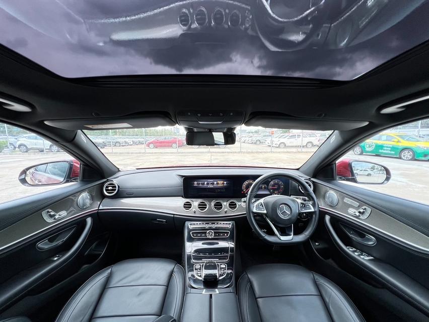 รหัสรถ JRS4994 Benz E 220d AMG ปี 18