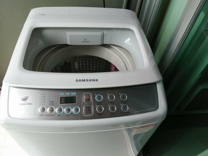 ขายคอนโดย่านเศรษฐกิจ วิวเมือง ห้องสวยตกแต่งอย่างลงตัว มีเฟอร์นิเจอร์ให้ครบ พร้อมเข้าอยู่ 3