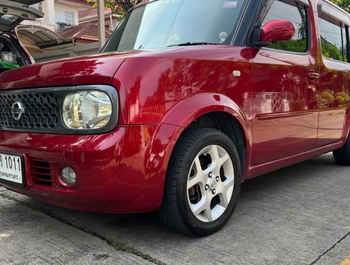 Nissan Cube3 ปี 2012 สีแดง 2