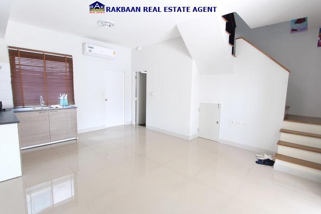 ให้เช่าทาวน์โฮมพลีโน่พระราม9-กรุงเทพกรีฑา 17.5วา 3นอน 2น้ำ แถมแอร์ 4เครื่อง 14