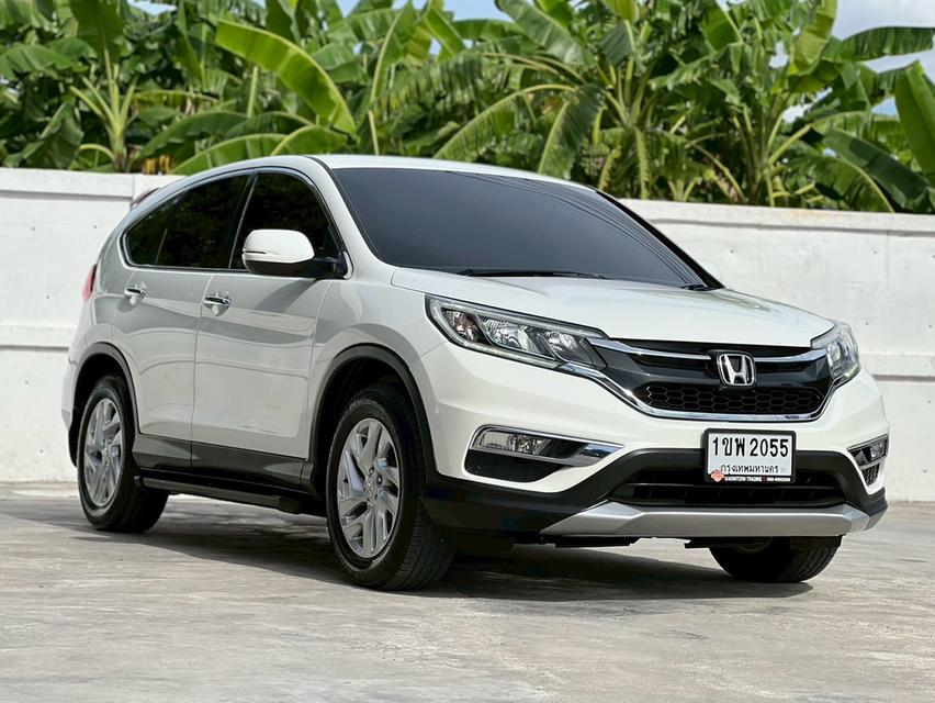 ปี 2015 HONDA CRV, 2.0 E (i-VTEC)โฉม ปี12-17 สีขาว เกียร์ออโต้ เครื่องเบนซินไมล์แท้ 137,530 km. คู่มือบุ๊คเซอร์วิสครบ