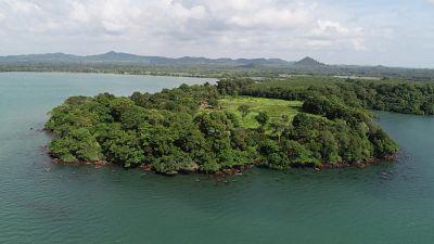 The beautiful Large Land for sale on an island surrounded by the sea area 59,200 sqm. with chanote title 1