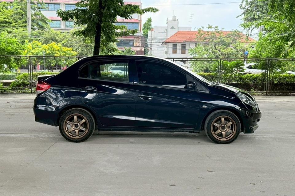 Honda Brio Amaze 1.2 S Sedan AT ปี 2013 4 ประตู รถสวย ฟรีดาวน์
