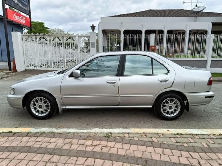 ขายด่วน NISSAN SUNNY 2