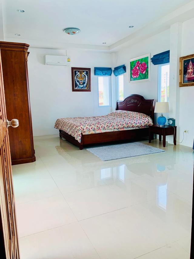 บ้านเดี่ยว 2 ชั้น 3 ห้องนอน 4 ห้องน้ำ ที่ดิน 135 ตรว 5