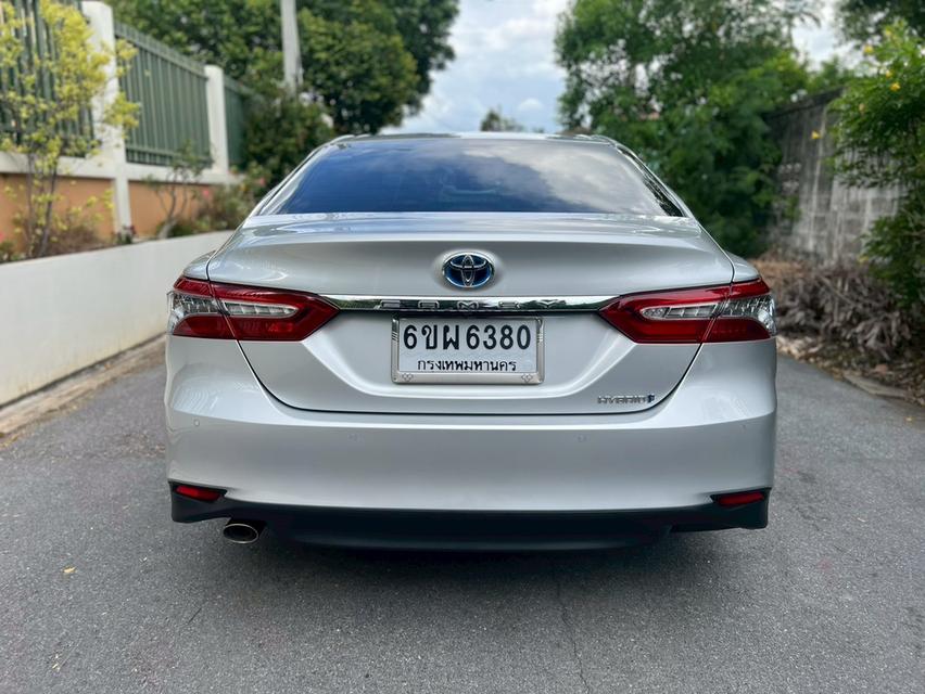 2019 Toyota camry2.5 HV Premium รถบ้าน ไมล์น้อย