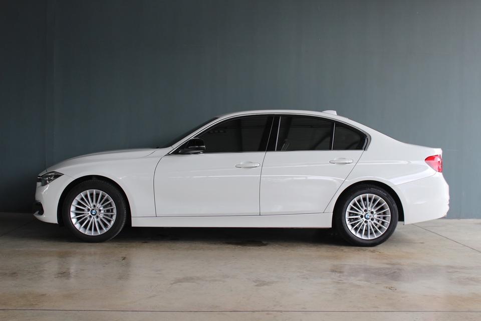 รหัสรถ BM1275 BMW 320d F30 Luxury 2017 10