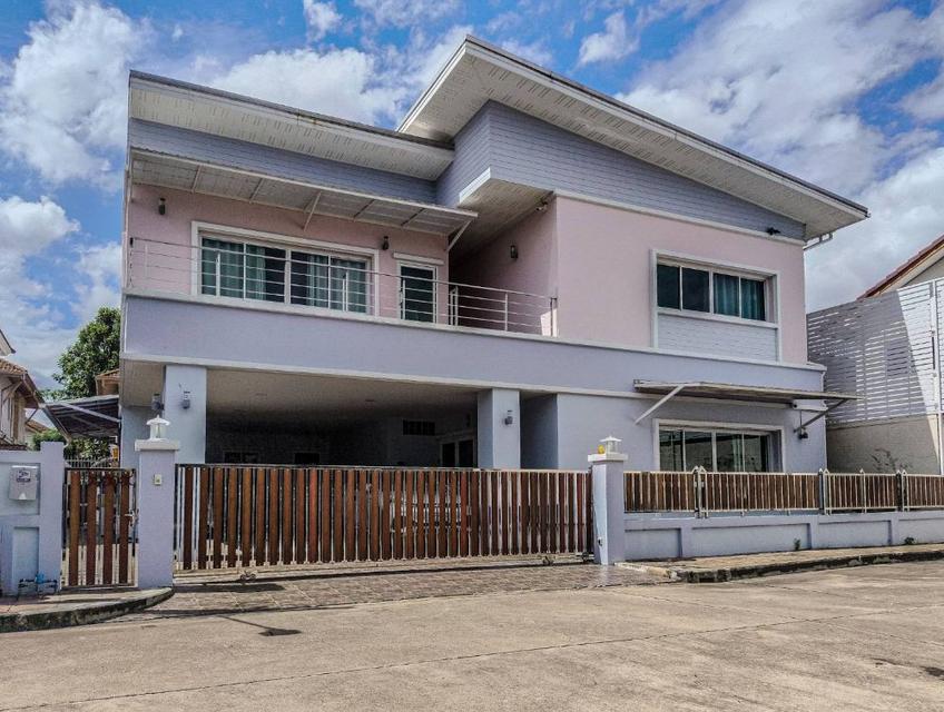 ขายบ้านเดี่ยว 2 ชั้น หมู่บ้านปริญญดา เพชรเกษม - กาญจนาภิเษก เฟอร์นิเจอร์ครบพร้อมอยู่  1