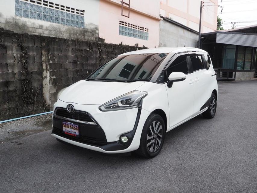 TOYOTA SIENTA 1.5 V ปี 2019