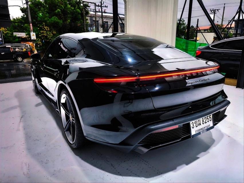 2021 Porsche Taycan Turbo S สีดำ รถสวยสุด รหัส KPV8255 6