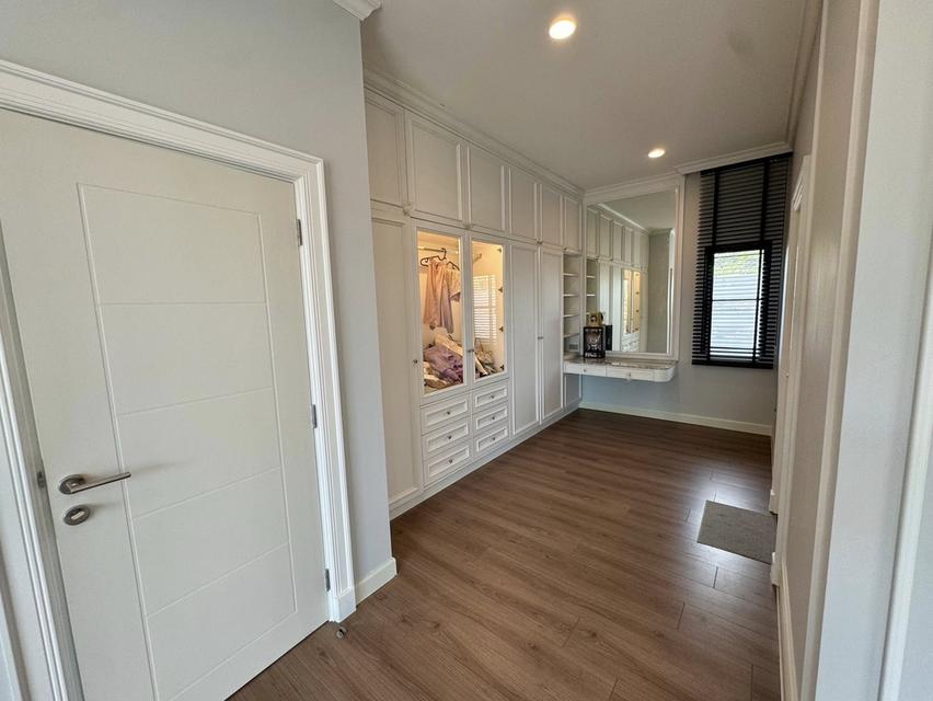 บ้านเดี่ยวสองชั้น โครงการเศรษฐสิริบางนา-สุวรรณภูมิ ทำเลดีติดถนนใหญ่ 4