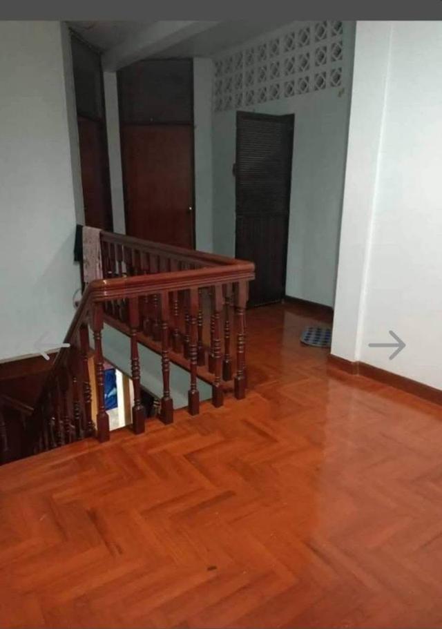 🏡 ทาวน์เฮาส์ 2 ชั้น ย่านรัชดาภิเษก ใกล้รถไฟฟ้า เดินทางสะดวก ทำเลดี ราคาคุ้ม สนใจติดต่อด่วน! 🚆✨