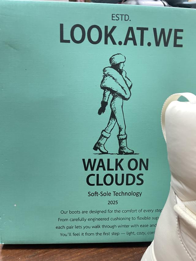 Niseko Boots รองเท้าบูทมือ2 ยังไม่ได้ใส่สักครั้งสภาพดีรอยไม่มี อยากเอาออกจากบ้านเฉยๆเกะกะ รูปย่อยที่ 2