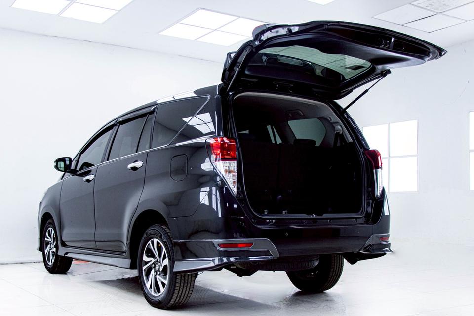 ✨ TOYOTA INNOVA 2.8 CRYSTA AT ปี 2022 ตัวท็อป Crysta รูปที่ 6