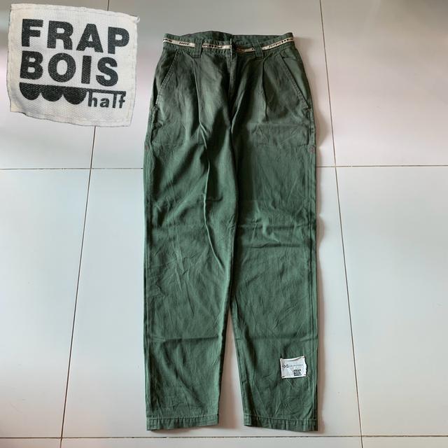 FRAPBOIS half Chino Pant สี Olive Green