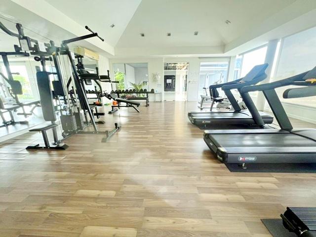 มีสนามหญ้า มัณฑนา ม.รามคำแหง 2 2กม. อ่อนนุช เจโม พลาซ่า 1.9กม. 3-4นอน สวนหลวง ร.9 ประเวศ ให้เช่าบ้านเดี่ยว 2 ชั้น 56 ตร. 8