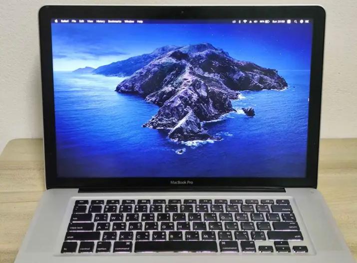 ขาย macbook pro สภาพสวย 2