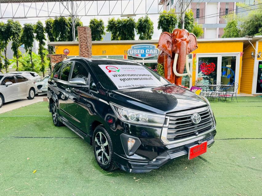 รถคัดเกรดA TOYOTA INNOVA CRYSTA 2.8 Premium ปี 2022