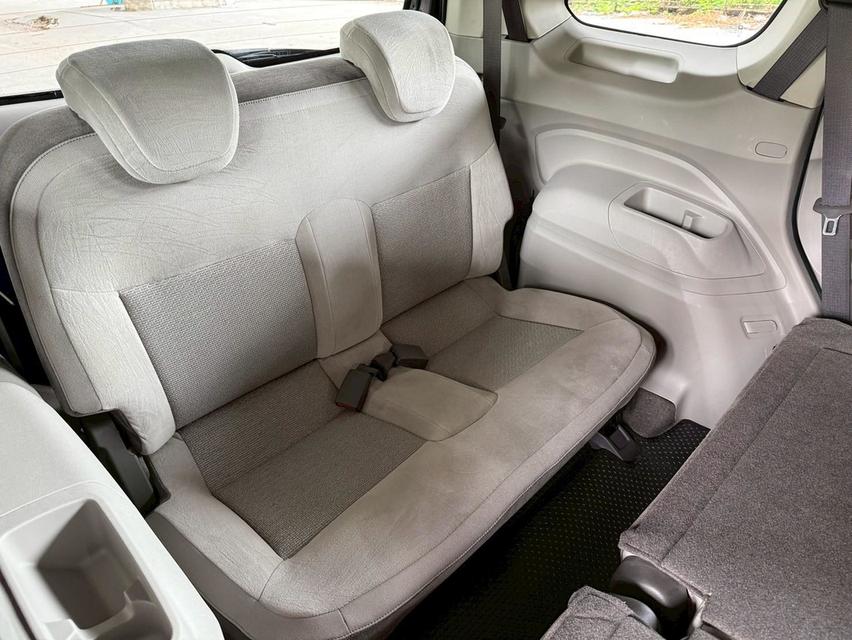 🔥รถครอบครัว 7 ที่นั่ง รถสวยมือเดียว ขายถูกมาก Chevrolet Spin 1.5 LTZ AT ปี 2014 รูปที่ 16