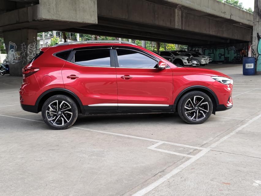 ขายรถ MG ZS 1.5X+ sunroof ปี 2020 สีแดง เกียร์ออโต้ 8