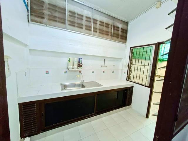 จรัญ71-77 ให้เช่าทาวน์เฮ้าส์ 3 ชั้น พร้อมเฟอร์ฯ MRT บางพลัด 1.8 กม. 4นอน 3 น้ำ 220 ตร.ม. 20 ตร.วา. ม.ราชภัฏสวนสุนันทา 2. 4