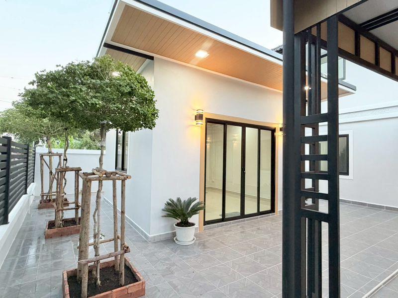 หมู่บ้านพฤกษา14A วัดลาดปลาดุก บ้านแฝด 2 ชั้น หลังมุมติดสวนสาธารณะ ตกแต่งใหม่พร้อมอยู่ เหมาะสำหรับครอบครัวใหญ่ และผู้ที่ต้องการพื้นที่ใช้สอยเยอะ 6