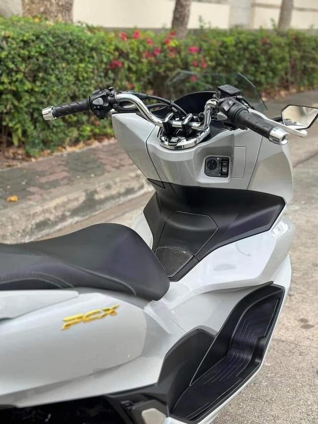 HONDA PCX ปี 23 สีเทาแลมโบ  4