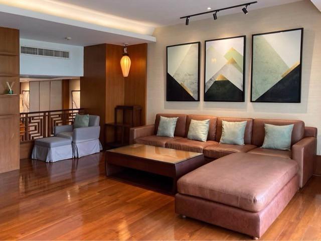 ให้เช่าทาวน์โฮม 4 ชั้น หมู่บ้านพร้อมพรรค เพลส ทองหล่อ 25 สุขุมวิท 55 บ้านพร้อมอยู่แอร์ครบทุกห้อง เฟอร์นิเจอร์ครบ 7