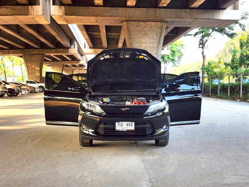 ขายรถ Toyota Harrier 2.5 Hybrid ปี 2014 สีดำ เกียร์ออโต้ 16