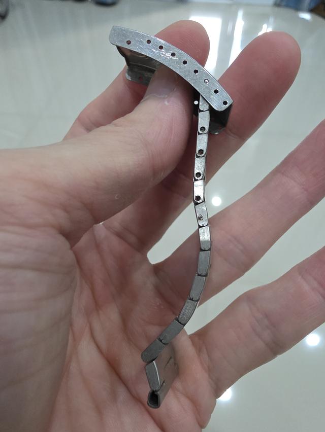 A.สายนาฬิกา ยี่ห้อ OMEGA โอเมก้า ของเก่าเก็บ มีข้างเดียว สวยเดิมๆ ขายตามสภาพ พร้อมส่ง รูปที่ 5