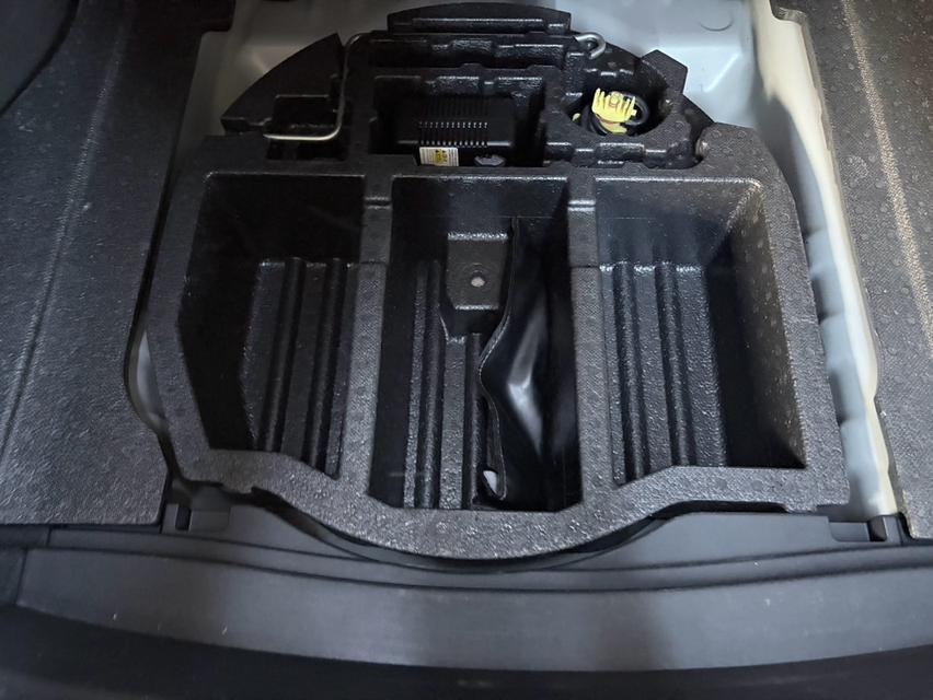 2019 Toyota Yaris ATIV 1.2 S Sedan AT รุ่นท๊อป ออฟชั่นจัดเต็มรอบคัน รูปที่ 19