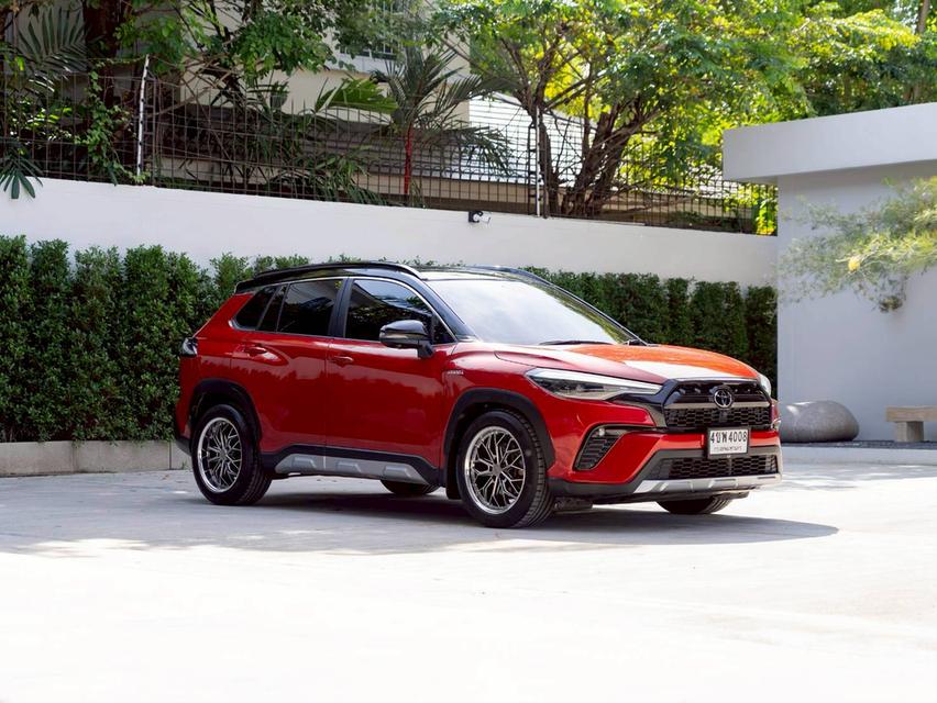 TOYOTA COROLLA CROSS 1.8 HYBRID GR SPORT ปี 2023