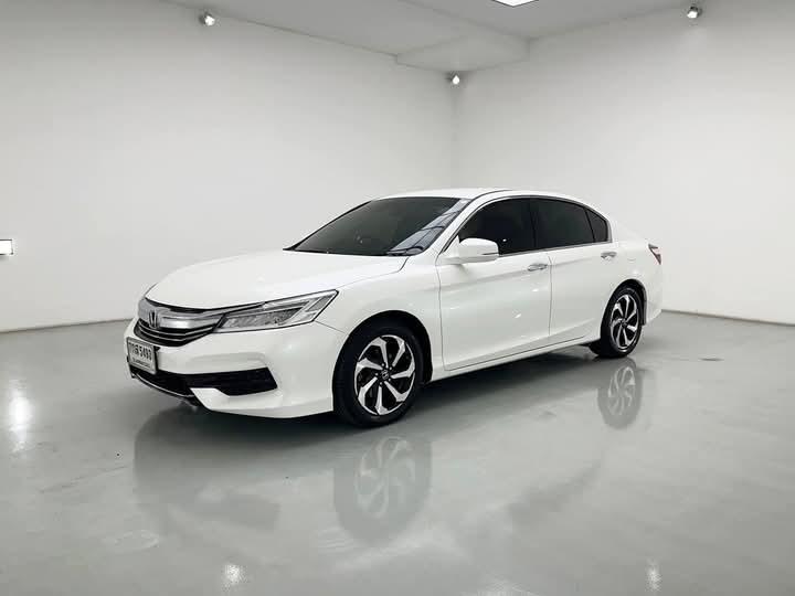 ขายด่วน HONDA ACCORD 1