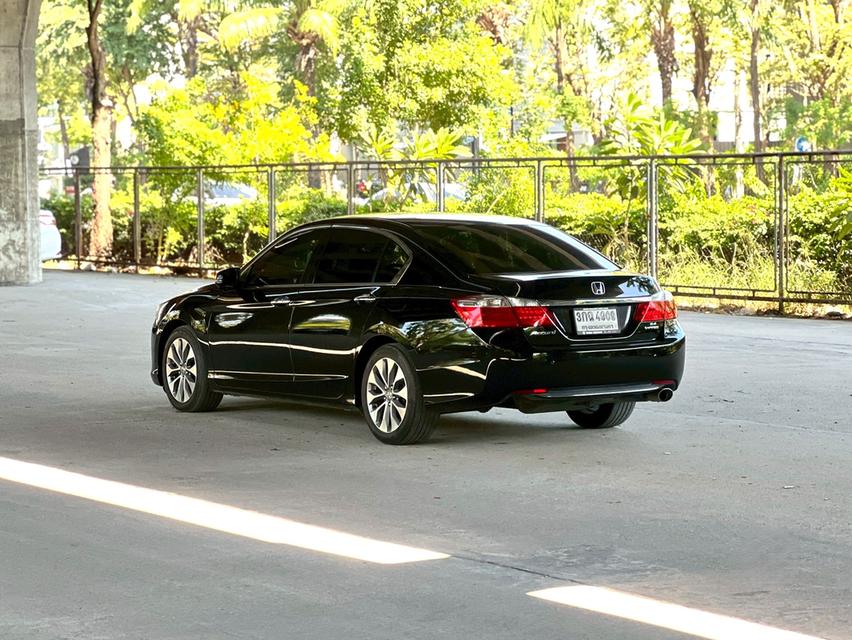 ขายรถ Honda Accord 2.4EL ปี 2014 สีดำ เกียร์ออโต้ 6