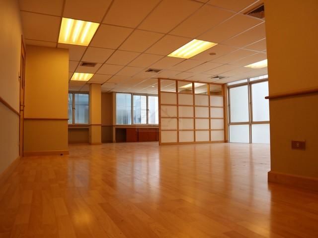 ให้เช่าอาคาร 7 ชั้น 1150 ตรม. พร้อมลิฟท์ ถนนรัชดาภิเษก ติด MRT รัชดาภิเษก เหมาะทำธุรกิจ 3