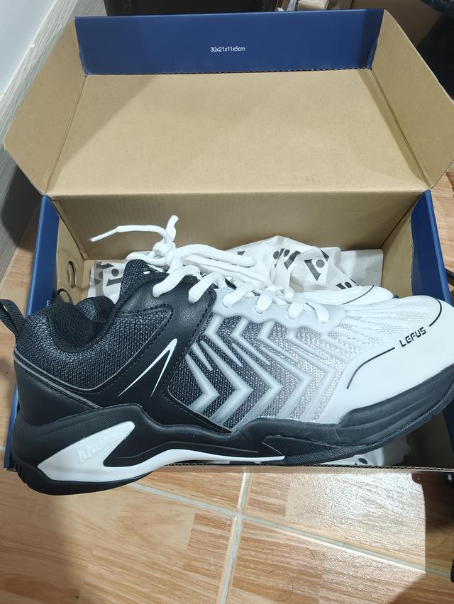 รองเท้าแบตมินตัน มือสอง 2