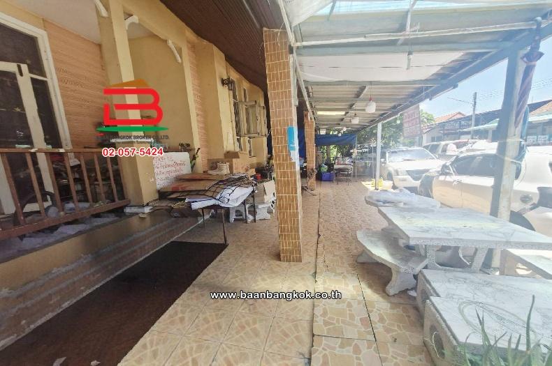 บ้านเดี่ยว หมู่บ้าน วรารักษ์ รังสิต คลอง 3 เนื้อที่ 55.1 ตร.ว หมู่บ้านติดถ.โยธาธิการคูคต-คลองหลวง ตำบลคลองสาม อำเภอคลองหลวง จังปทุมธานี