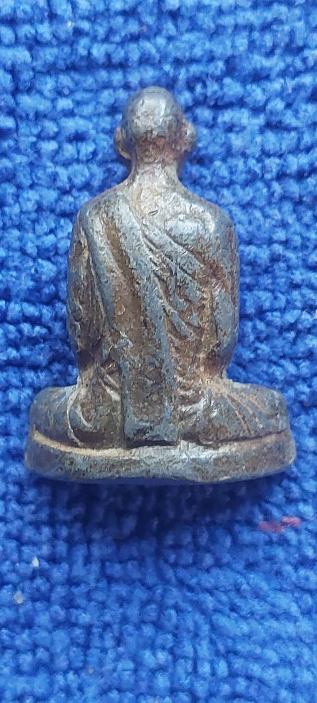 รูปหล่อหลวงพ่อเดิม วัดหนองโพ รูปที่ 5