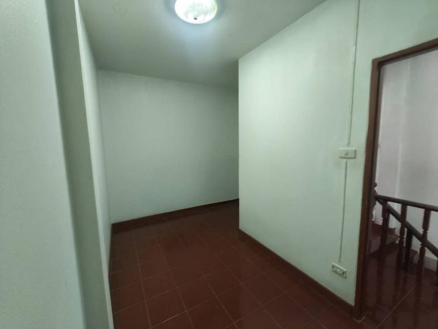 ทาวน์เฮ้าส์ หมู่บ้านเมืองทรัพย์ธานี ใกล้ซาฟารีเวิล์ด 12