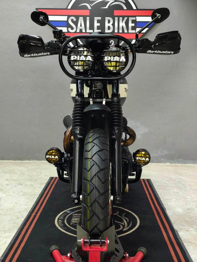 ออกถ 0 บาท Triumph Street Scrambler 900 ปี 2018 abs 🇬🇧 รถมือเดียว ของแต่งหลักแสน รูปที่ 8