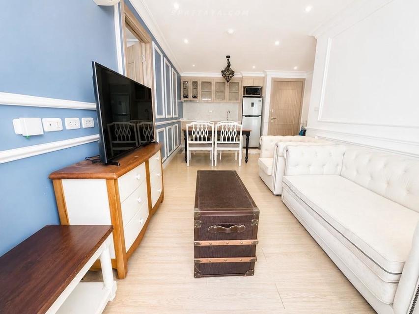 FQ For Sale — 2-Bedroom Pool View Condo at Seven Seas Cote d’Azur, Pattaya 4
