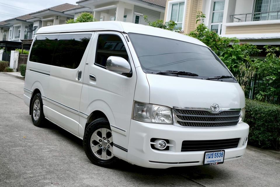 TOYOTA VENTURY 2.7 AUTO ไมล์ 2 แสน 2