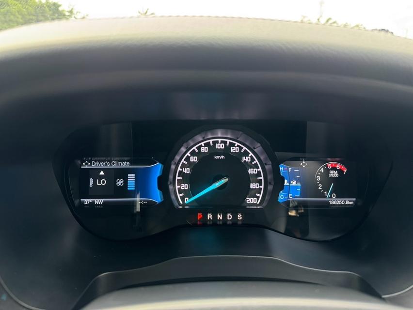 Ford Everst 2.2 Titanium 4x4 2018 รูปที่ 18