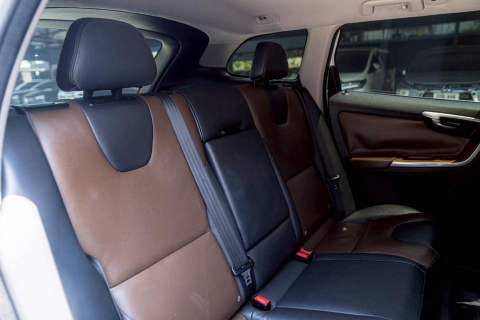 รหัสรถ 67GG4801 Volvo XC60 D4 Facelift ปี 2015 รูปที่ 10