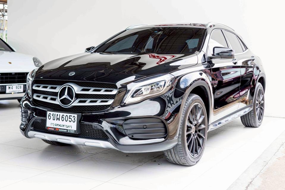รหัสรถ NP6053  BENZ GLA250 AMG FACELIFT 2018 7