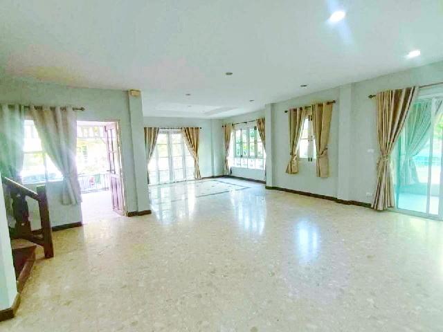 บ้านเดี่ยว 2ชั้น 60ตร.วา.240ตร.ม ประชาอุทิศ98 รพ.บางจาก 2.9กม..รร.นานาชาติสารสาสน์วิเทศศึกษา 900ม. 4 นอน 2 น้ำ ตลาดประชา