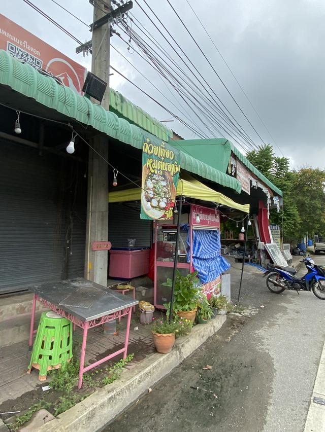 ขายบ้านพร้อมที่ดิน 123 ตารางวา ติดถนน ศาลายา -นครชัยศรี ตัวบ้านตอกเสาเข็มพร้อมสร้างตึกได้ 7